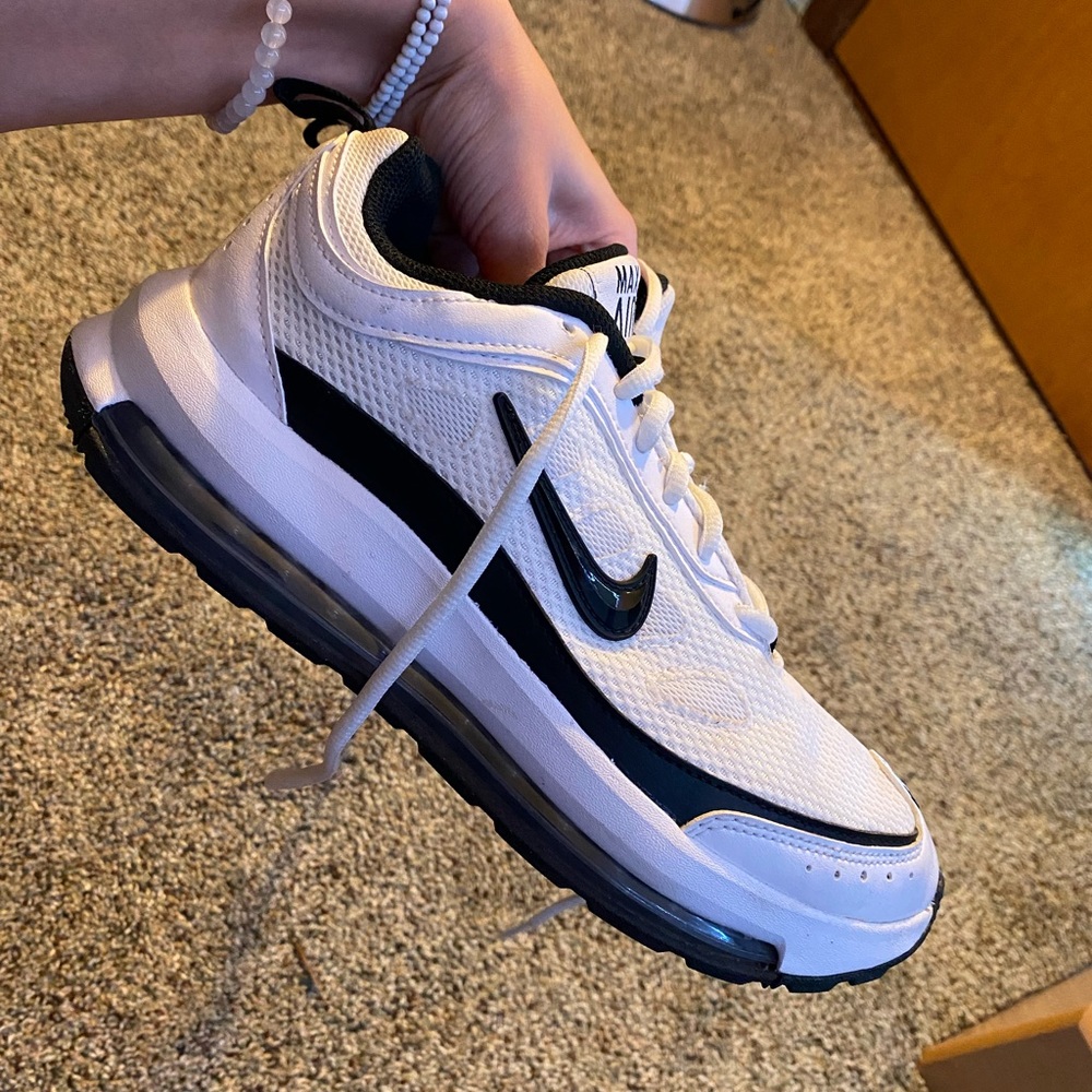 Nike Air Max AP